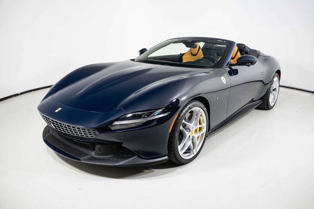 Used 2024 Ferrari Roma Spider image 2