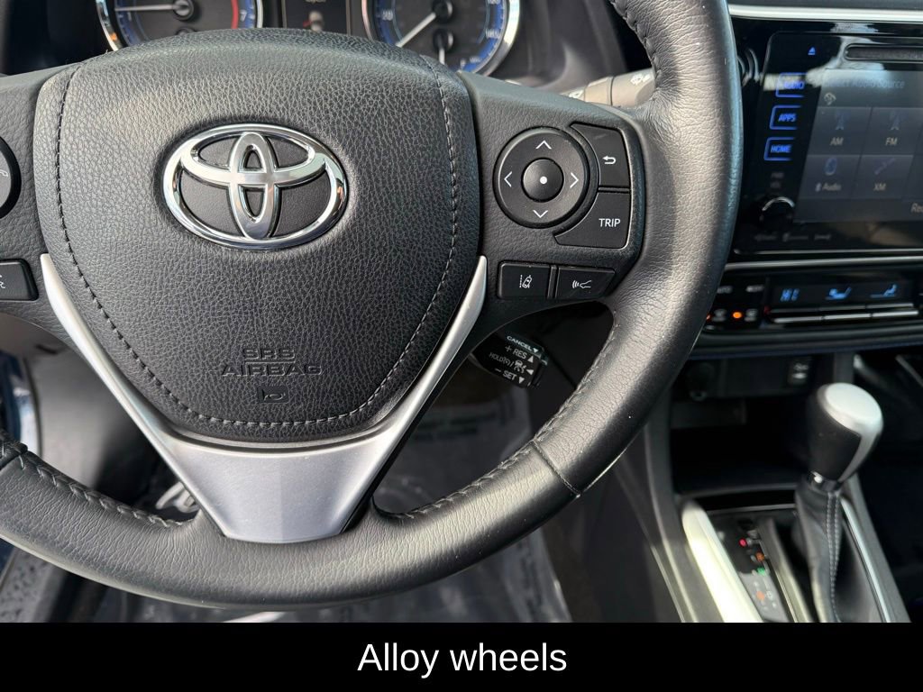 Used 2017 Toyota Corolla SE w/ SE Premium Package image 11