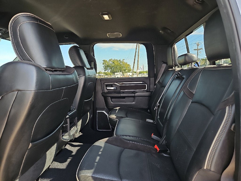 Used 2019 RAM 3500 Laramie AWD/4WD image 18