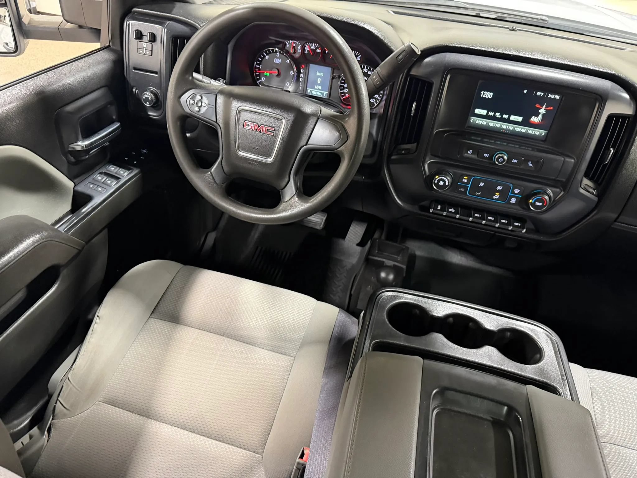 Used 2017 GMC Sierra 2500 4x4 Double Cab w/ Sierra Convenience Package image 54