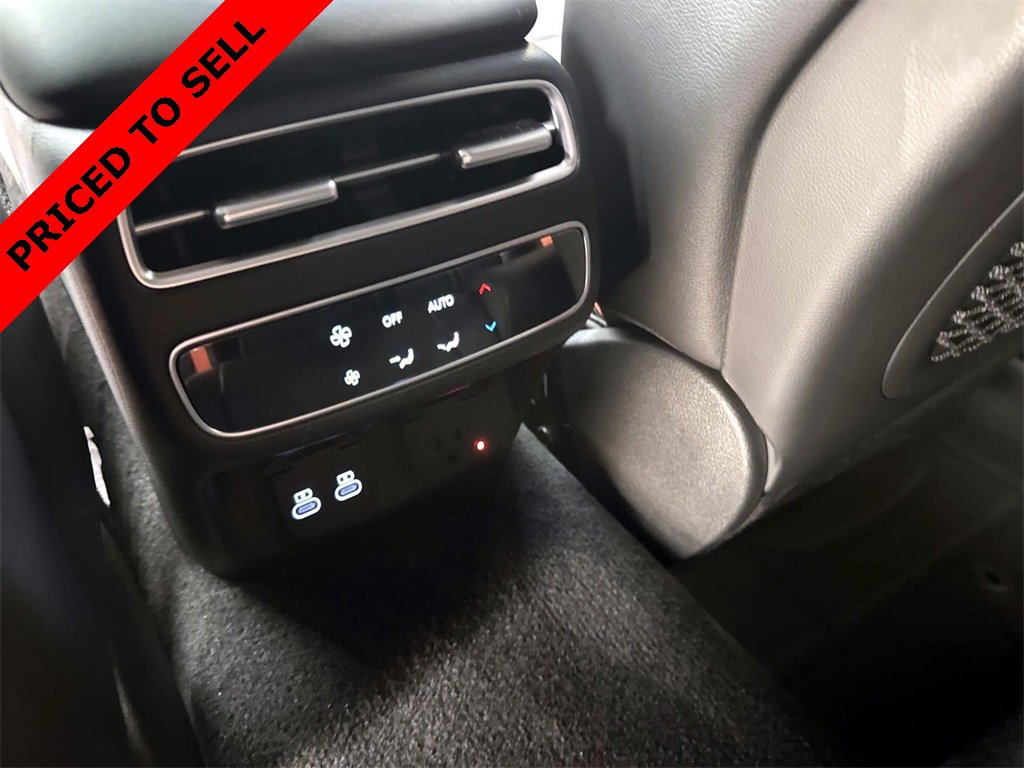 Used 2026 Genesis GV70 2.5T Sport Prestige image 14