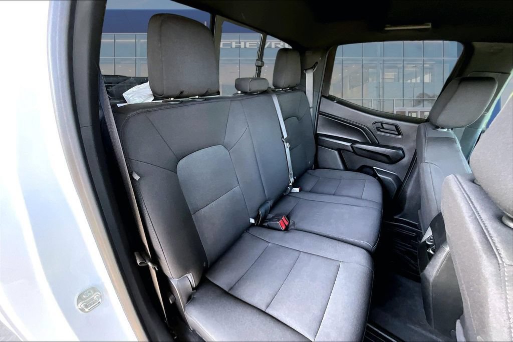 Used 2024 Chevrolet Colorado W/T AWD/4WD image 19