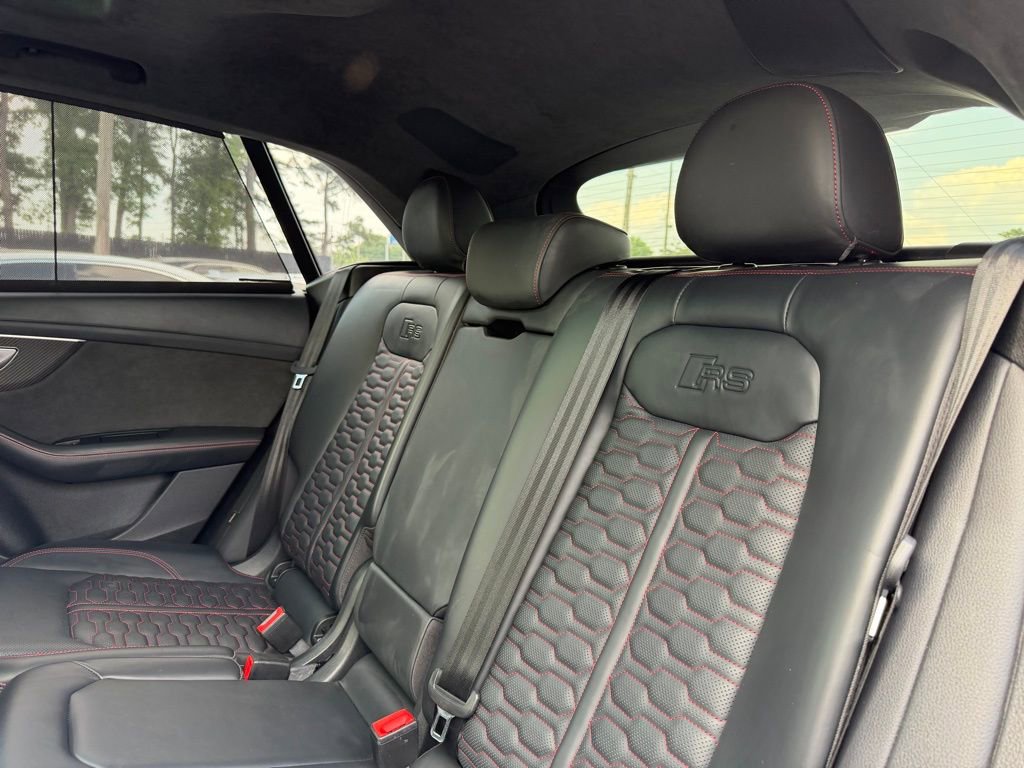 Used 2022 Audi RS Q8 w/ Carbon Optic Package AWD/4WD image 26