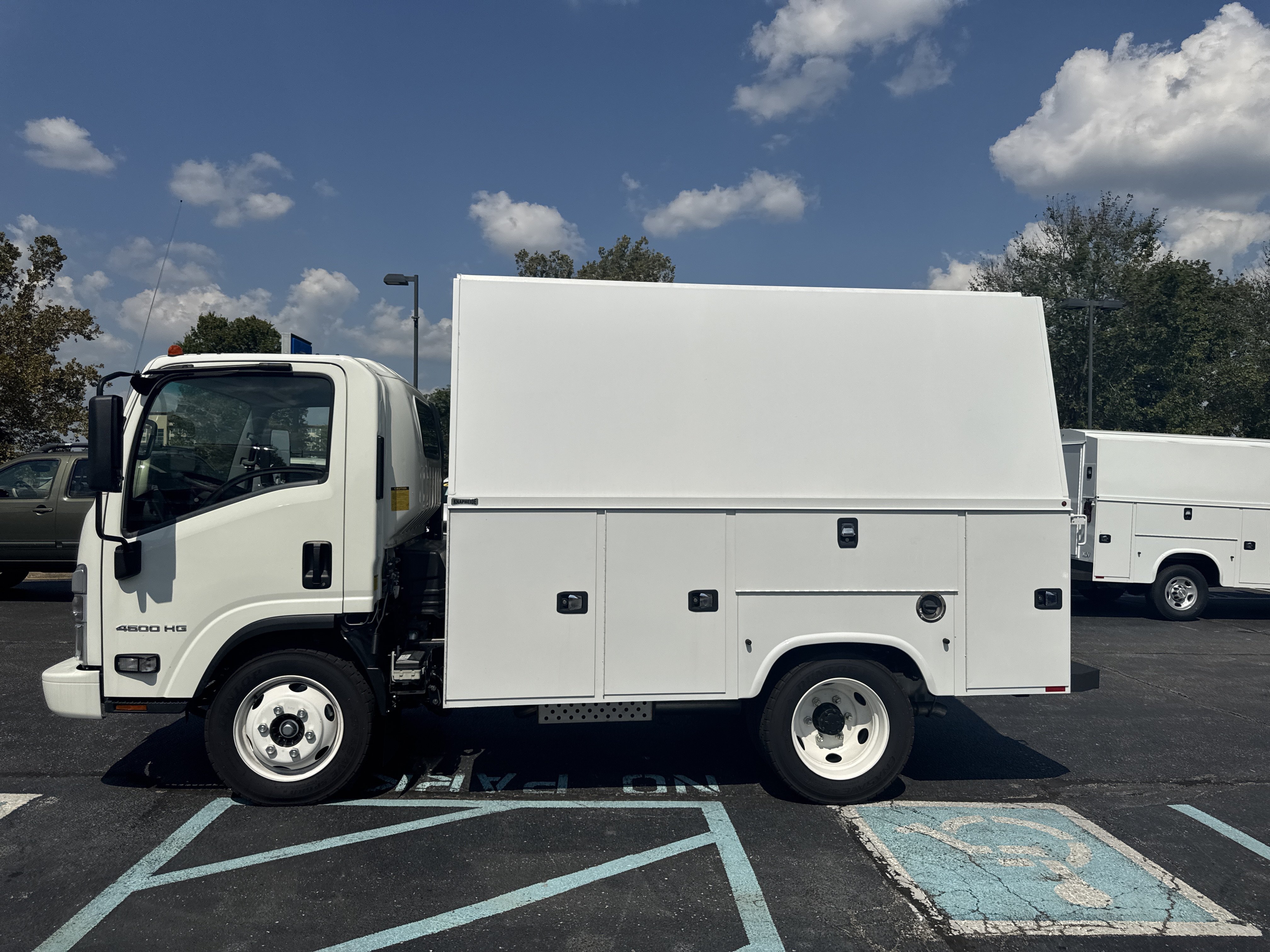 Used 2024 Chevrolet Low Cab Forward RWD image 14