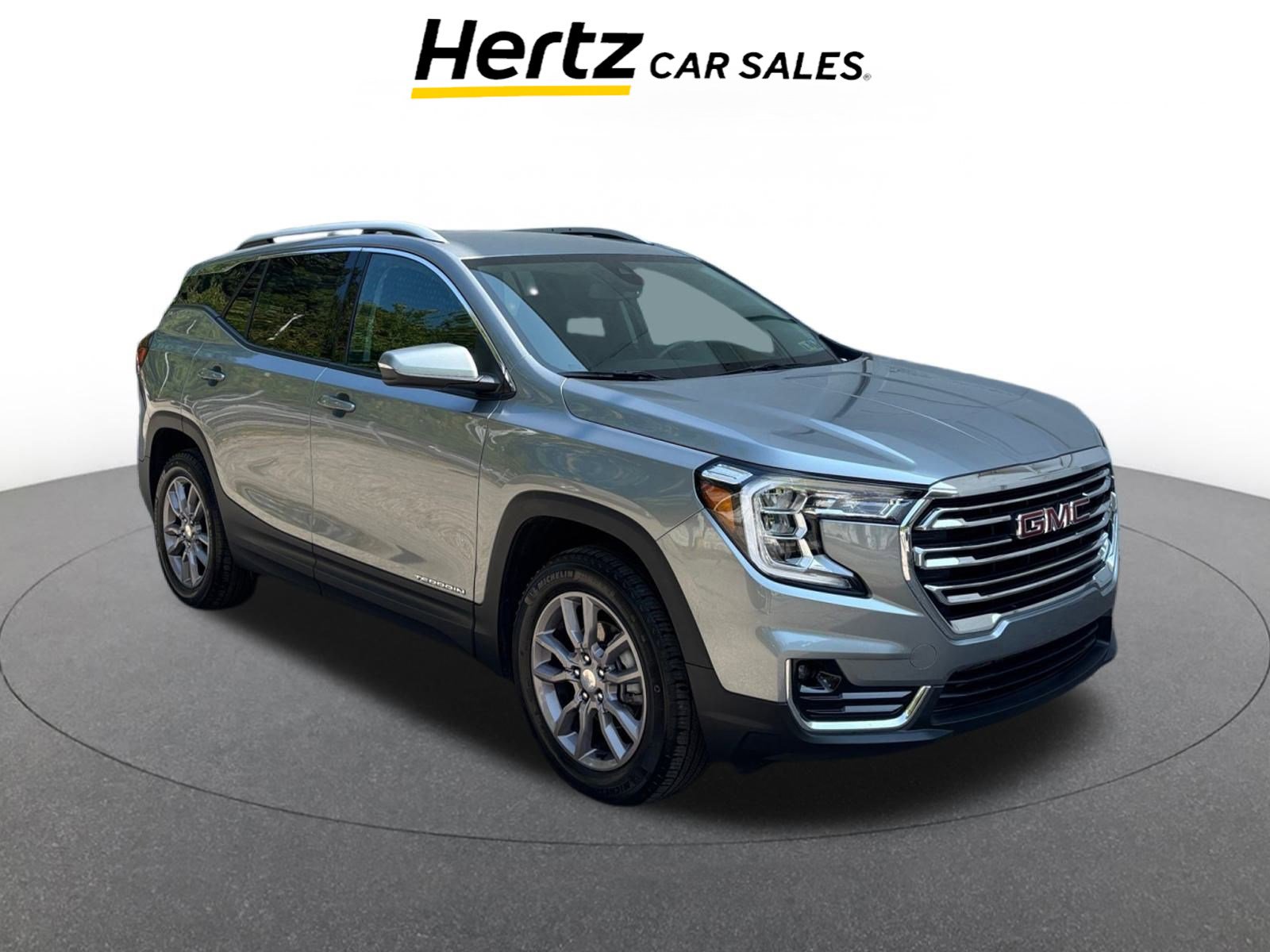 Used 2024 GMC Terrain SLT
