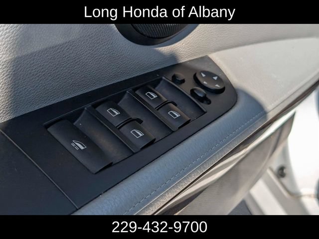 Used 2013 BMW 328i Convertible RWD image 11