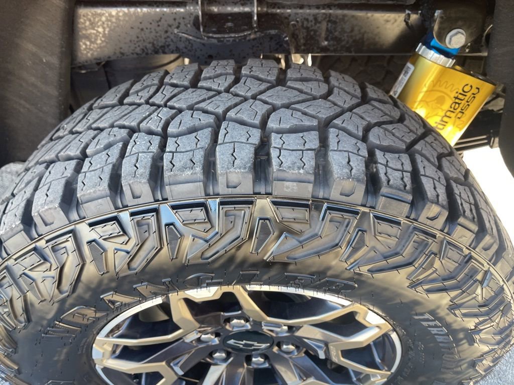 Certified 2025 Chevrolet Colorado ZR2 w/ Technology Package image 14