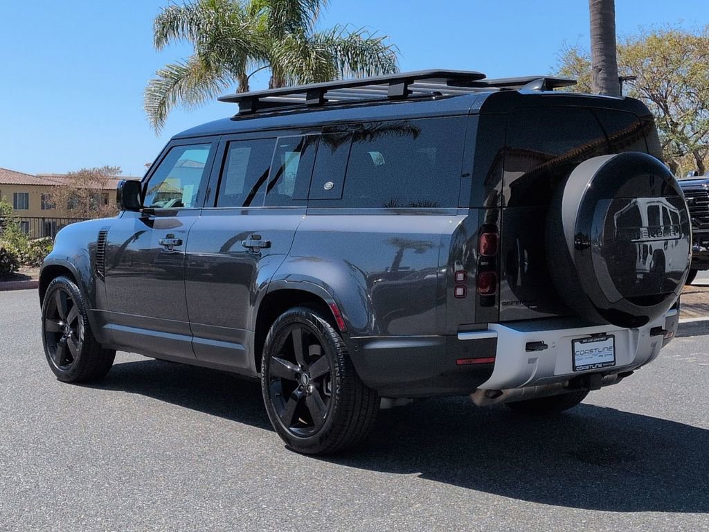 Used 2023 Land Rover Defender 130 SE image 7