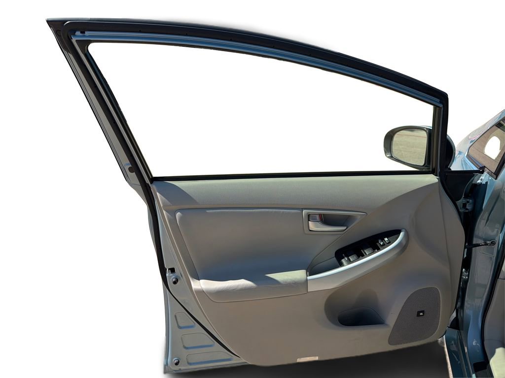 Used 2015 Toyota Prius Four FWD image 20