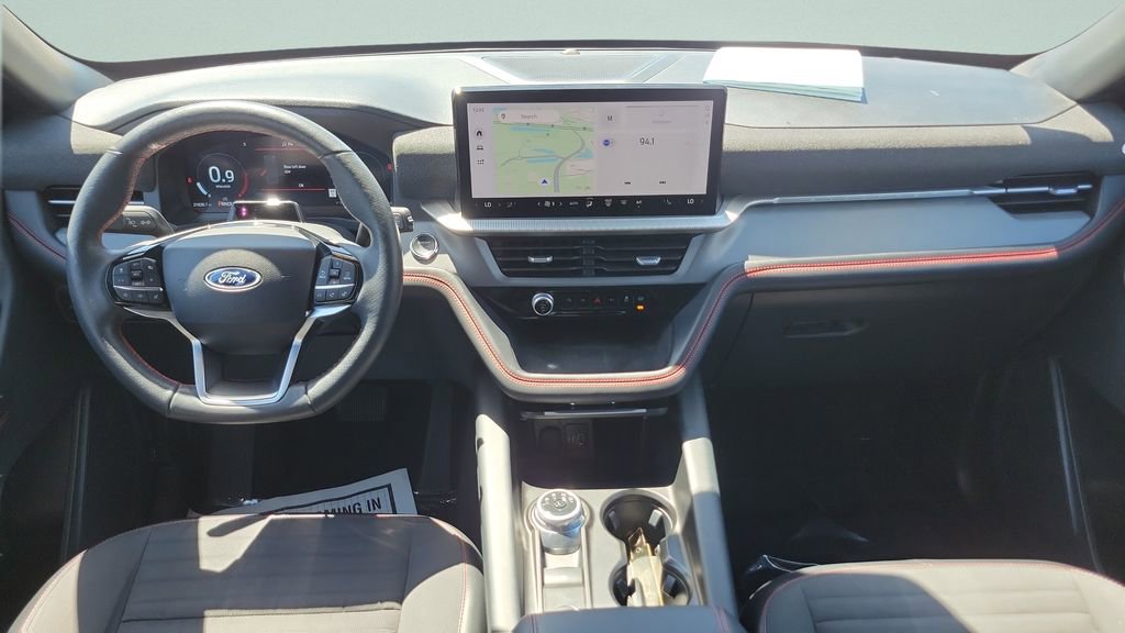 Used 2025 Ford Explorer ST-Line AWD/4WD image 14