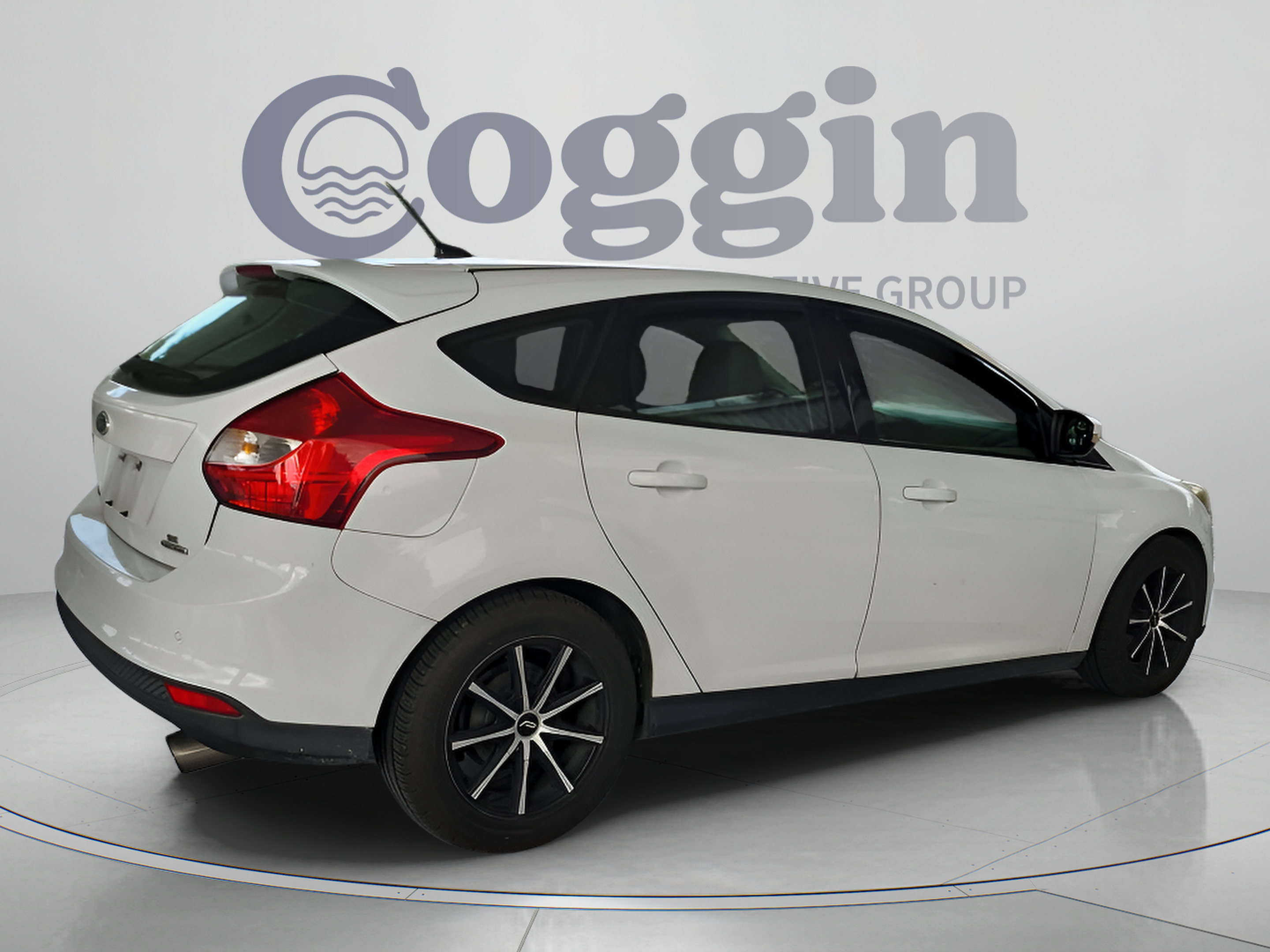 Used 2014 Ford Focus SE FWD image 5