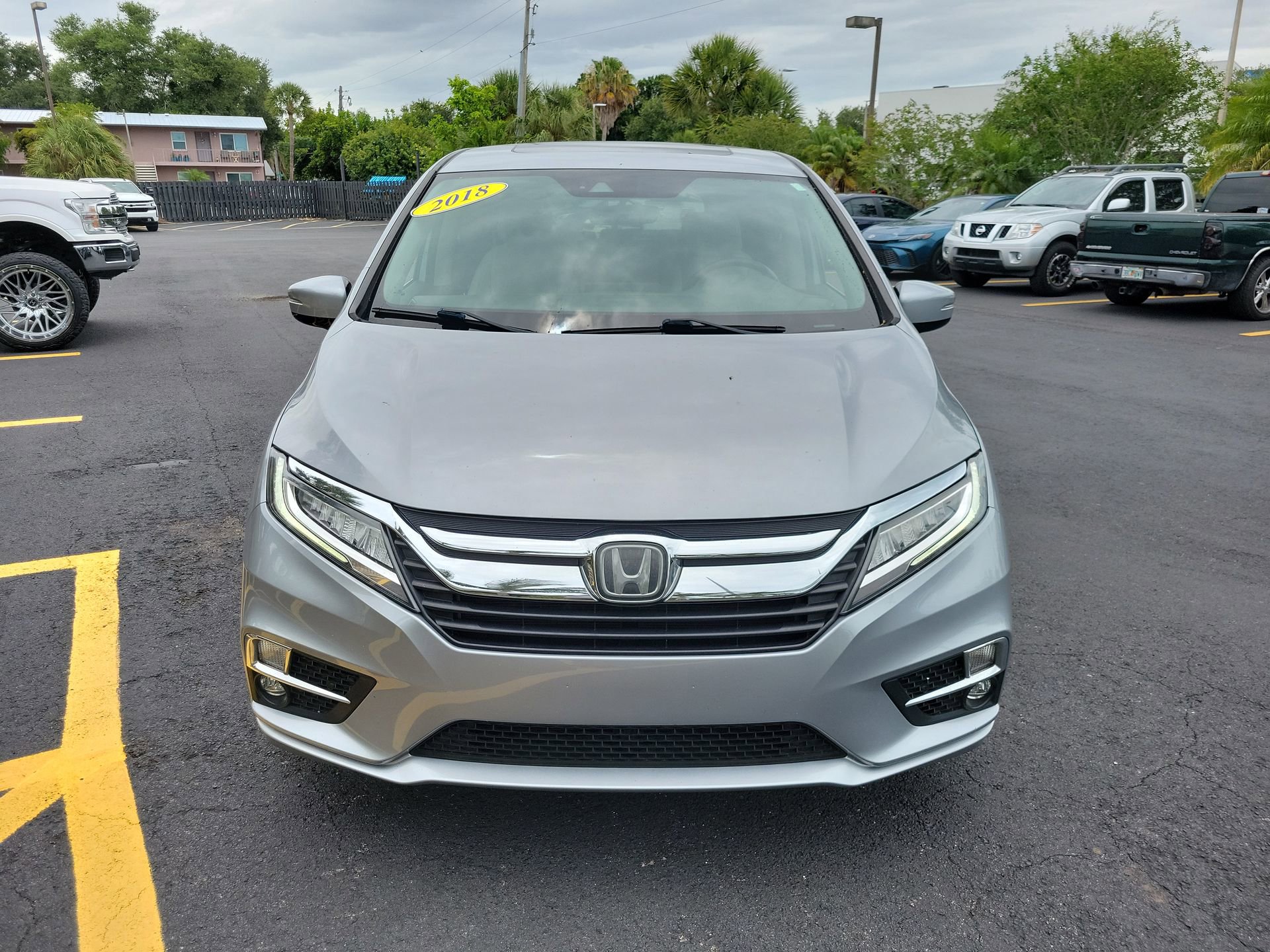 Used 2018 Honda Odyssey Elite image 4