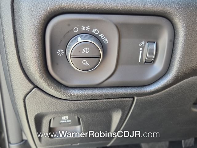 New 2026 RAM 1500 Express image 27