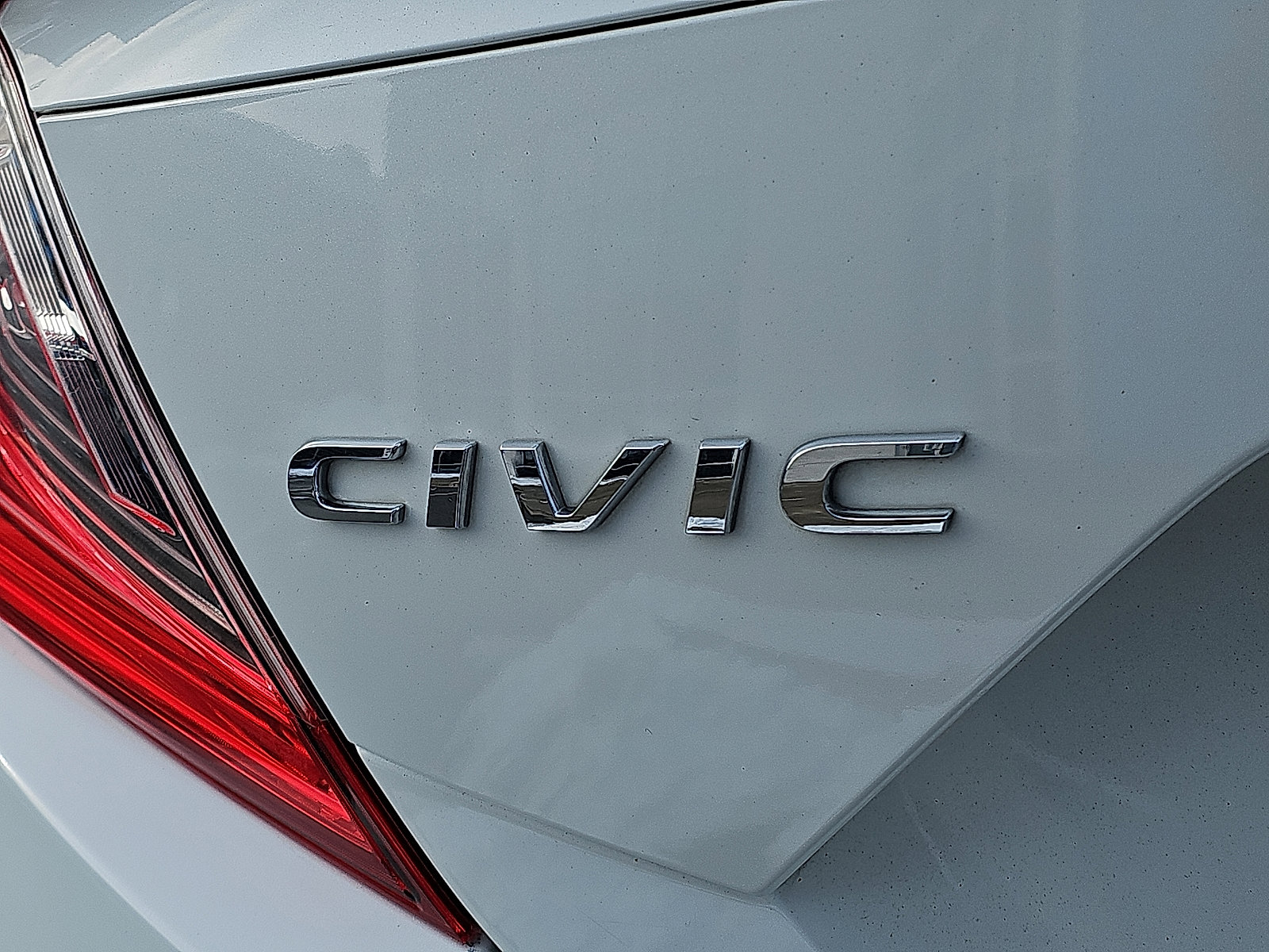 Used 2018 Honda Civic EX-T image 32