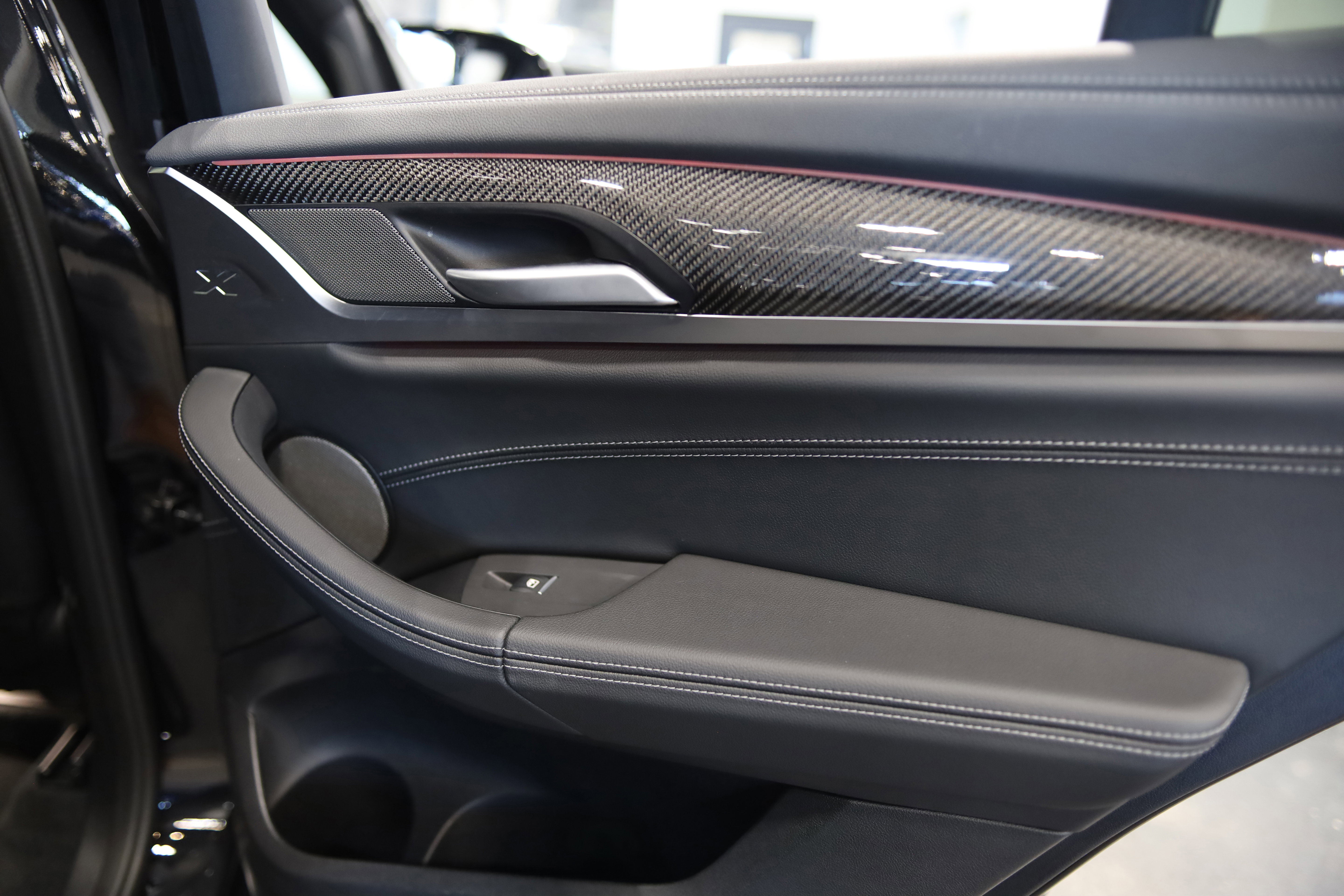 Used 2022 BMW X4 M AWD/4WD image 39