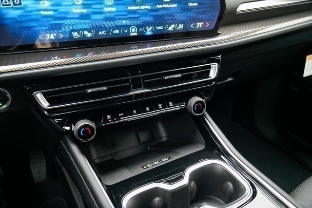 New 2026 Chevrolet Traverse High Country image 31