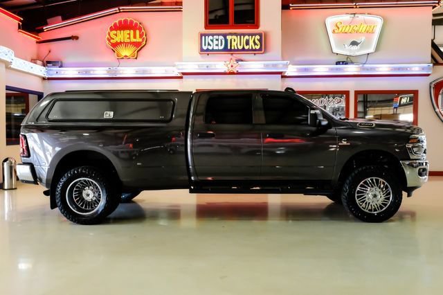 Used 2025 RAM 3500 Tradesman AWD/4WD image 11