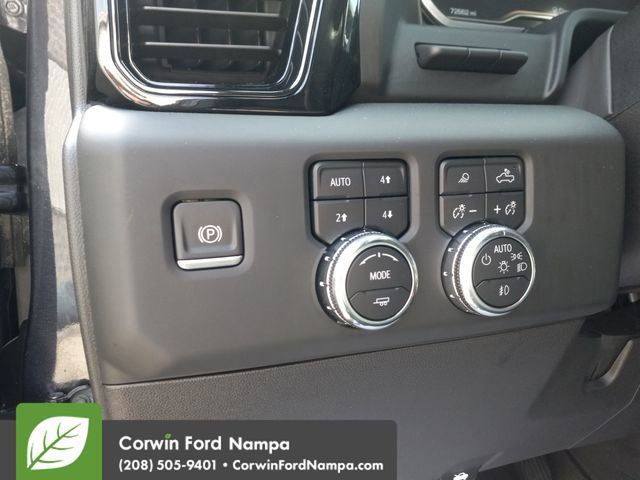 Used 2024 GMC Sierra 2500 AT4 w/ AT4 Premium Plus Package image 13