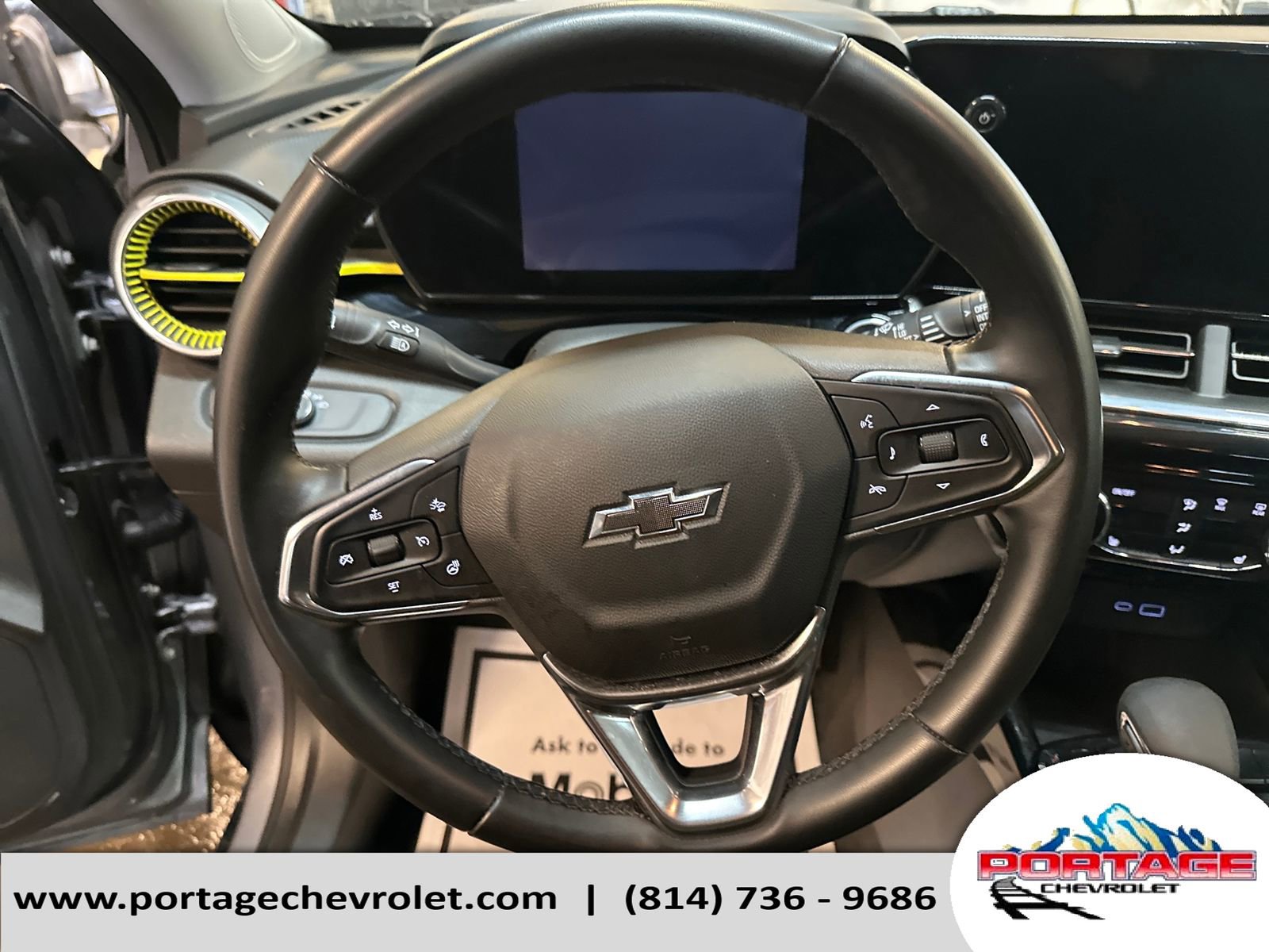 Used 2024 Chevrolet Trax ACTIV w/ Driver Confidence Package FWD image 16