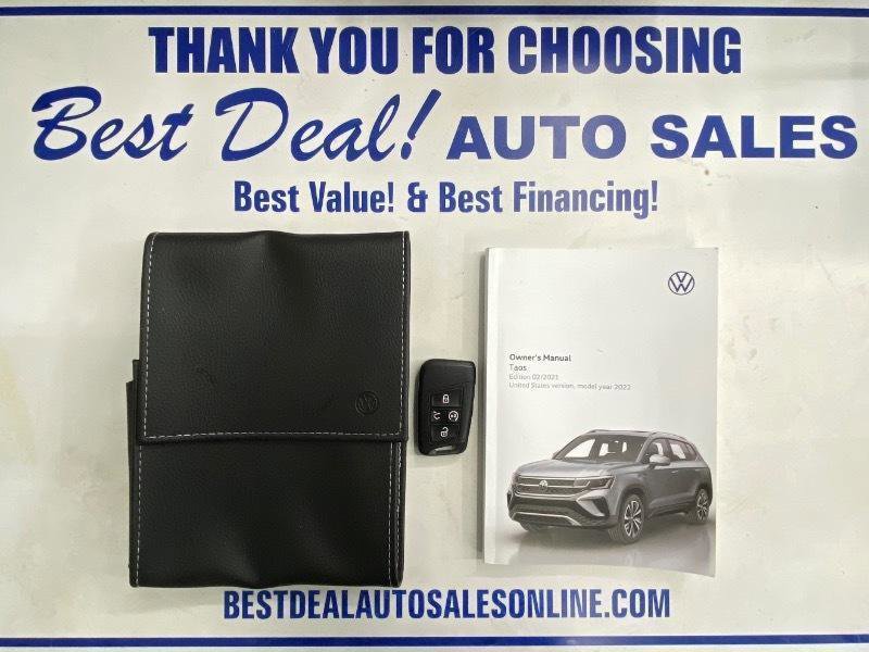 Used 2022 Volkswagen Taos SEL image 29