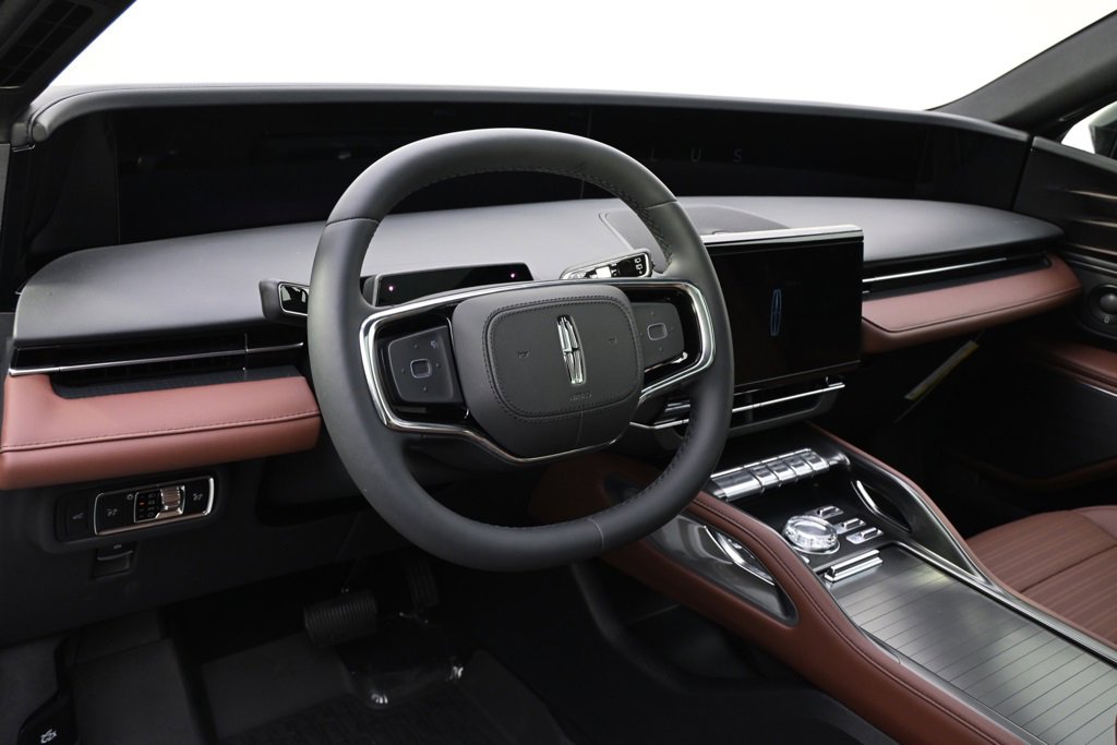 New 2026 Lincoln Nautilus Reserve image 11