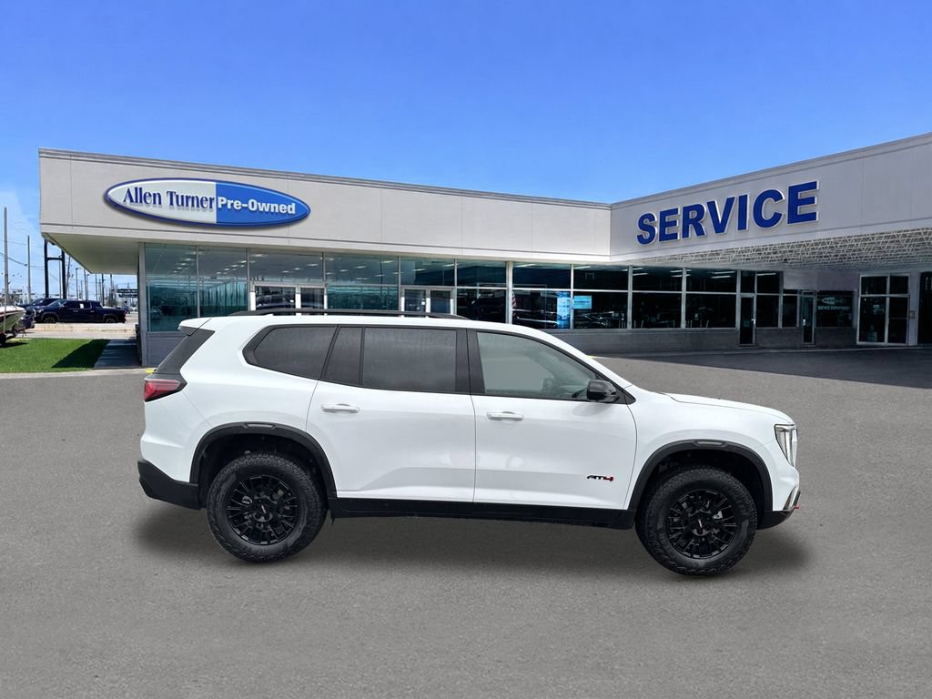 Used 2025 GMC Acadia AT4 w/ LPO, Floor Liner Package AWD/4WD image 8