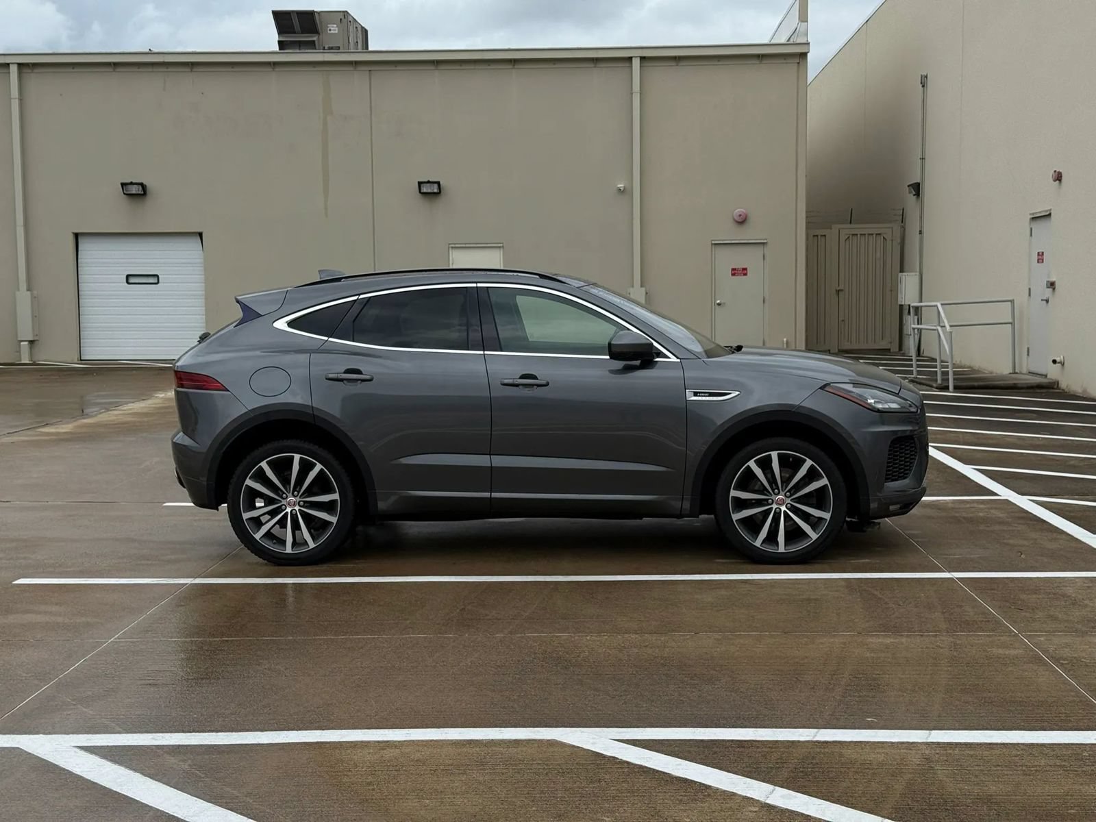 Used 2018 Jaguar E-PACE R-Dynamic HSE AWD/4WD image 8
