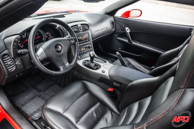 Used 2007 Chevrolet Corvette Z06 w/ Preferred Equipment Group RWD image 2