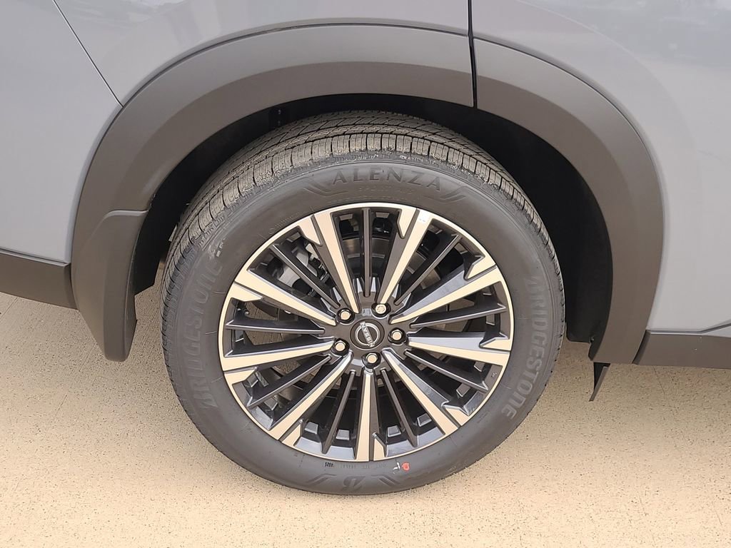 New 2026 Nissan Pathfinder Platinum FWD image 6