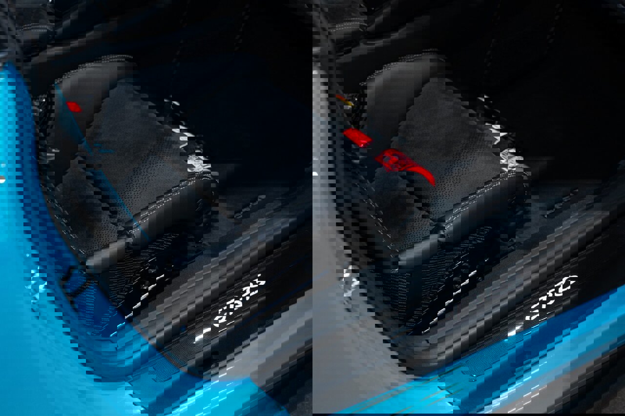 Used 2019 Porsche 911 GT3 RS image 33