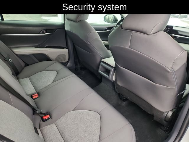 Used 2022 Toyota Camry LE image 26