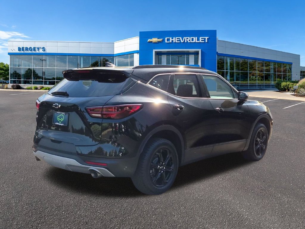Certified 2024 Chevrolet Blazer LT w/ Convenience Package AWD/4WD image 8