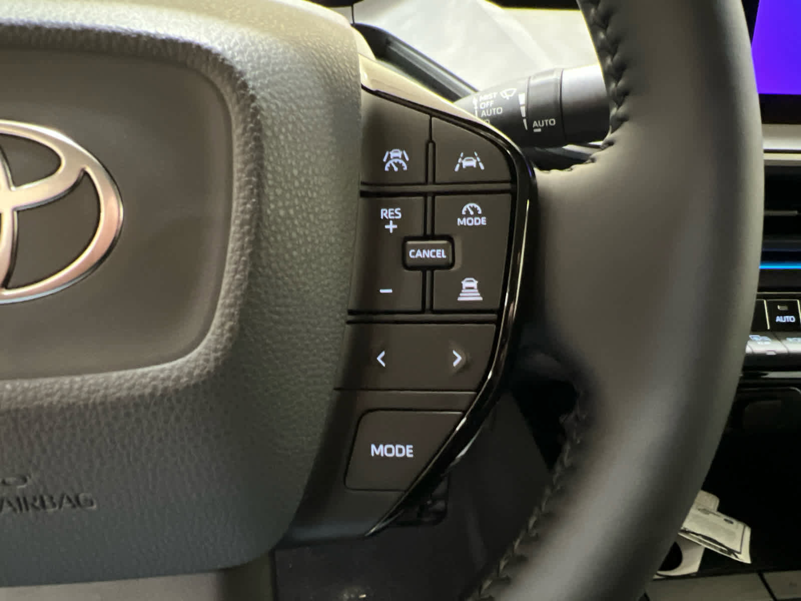 New 2026 Toyota Prius XLE image 18