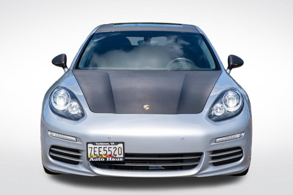 Used 2016 Porsche Panamera RWD image 11