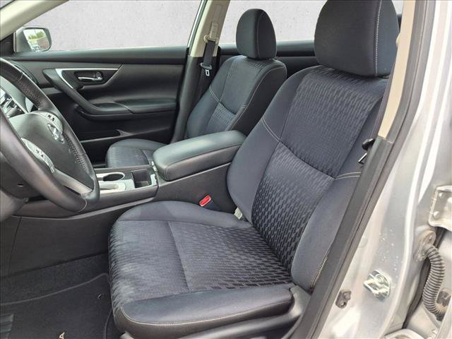 Used 2018 Nissan Altima 2.5 SV FWD image 15