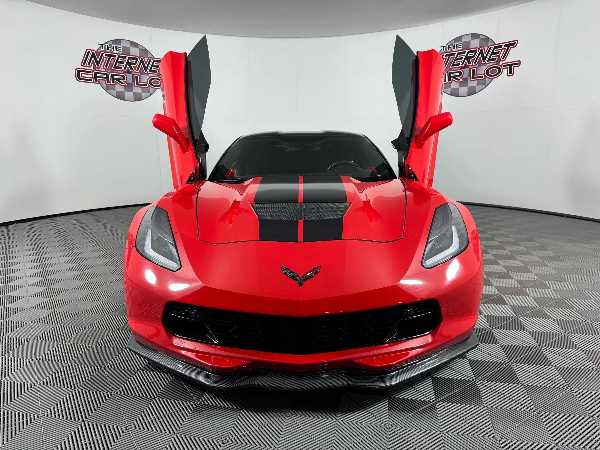 Used 2016 Chevrolet Corvette Z06 w/ 2LZ Preferred Equipment Group image 3