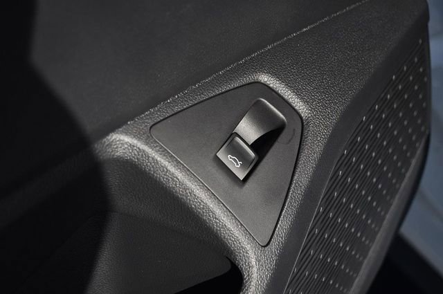 New 2026 Volkswagen Jetta GLI Autobahn image 9