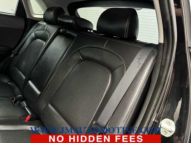 Used 2019 Hyundai Kona Ultimate image 16