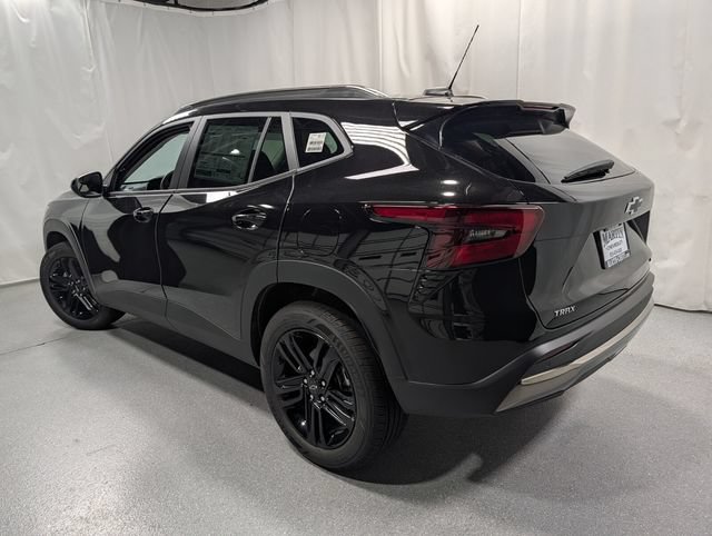 New 2026 Chevrolet Trax ACTIV w/ Sunroof Package FWD image 5