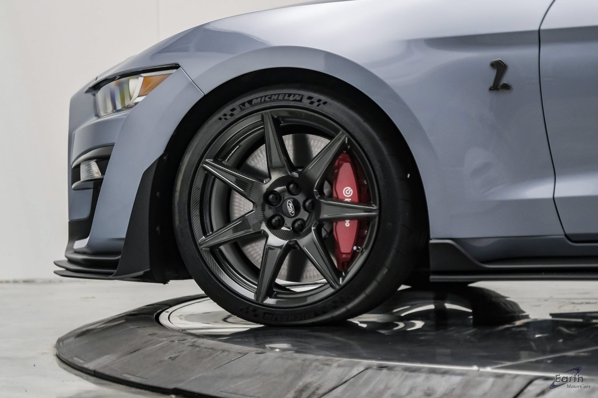 Used 2022 Ford Mustang Shelby GT500 w/ Carbon Fiber Track Pack RWD image 97