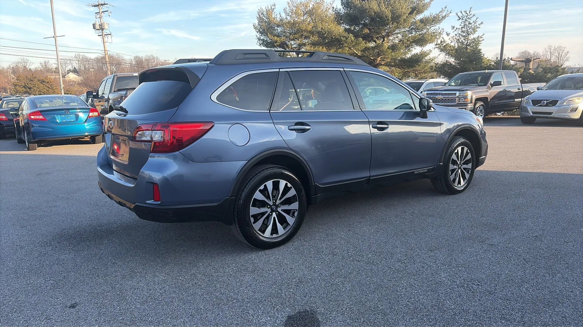 Used 2015 Subaru Outback 2.5i Limited image 10
