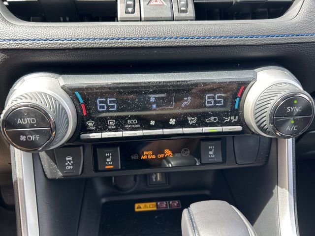 Used 2025 Toyota RAV4 XSE w/ Advanced Technology Package image 19