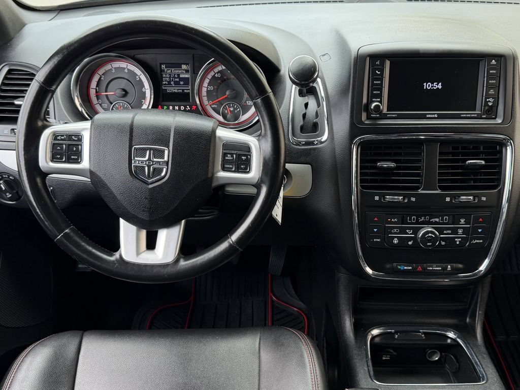 Used 2020 Dodge Grand Caravan GT FWD image 12