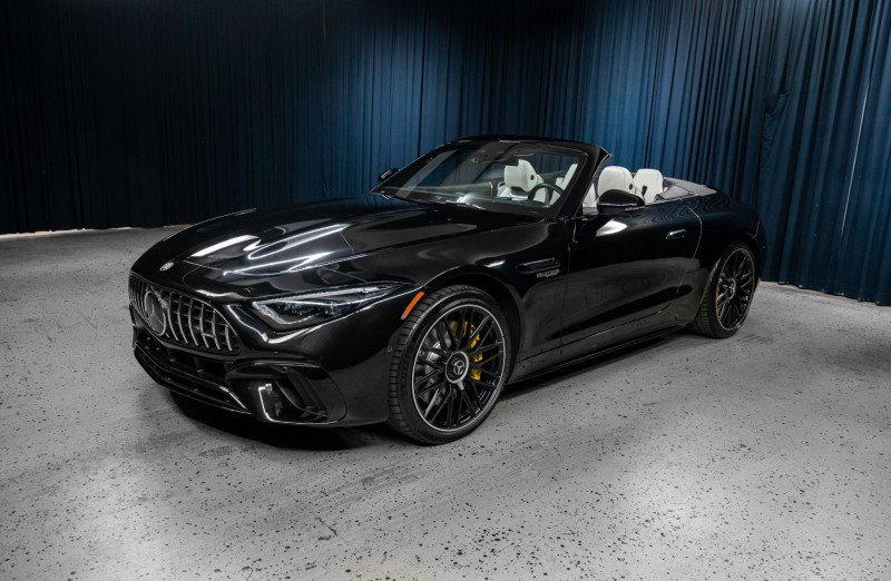 Certified 2023 Mercedes-Benz SL 63 AMG 4MATIC image 2