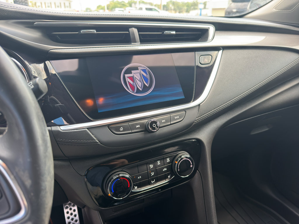 Used 2022 Buick Encore GX Preferred w/ Cold Weather Comfort Package FWD image 14