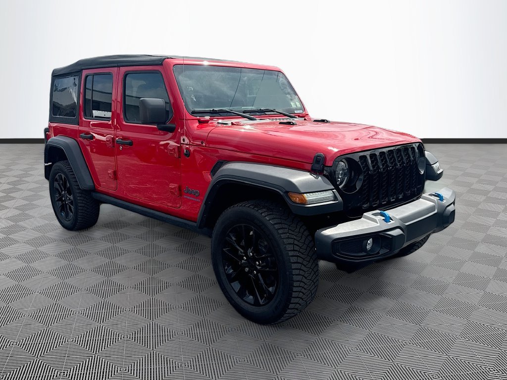 Certified 2023 Jeep Wrangler Unlimited w/ Convenience Group AWD/4WD image 4