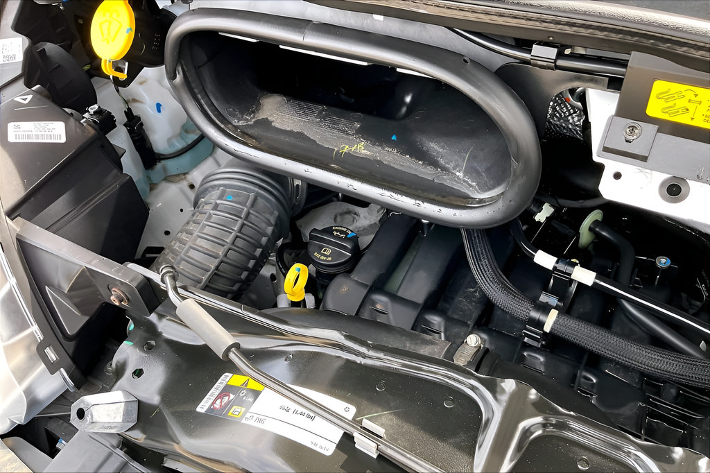 New 2024 RAM ProMaster 2500 w/ Convenience Group FWD image 18