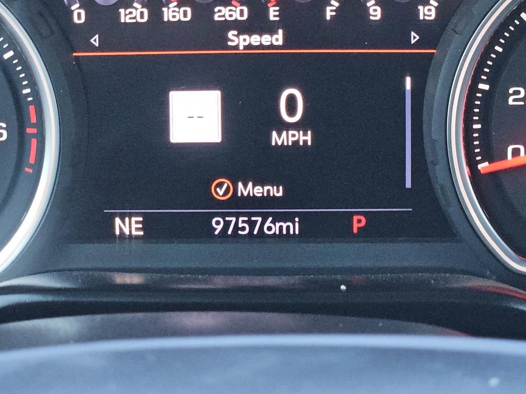 Certified 2020 Chevrolet Silverado 1500 High Country w/ Technology Package image 22