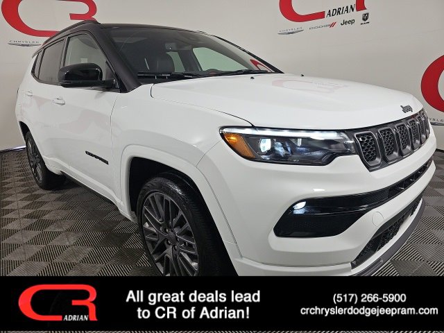 Certified 2024 Jeep Compass Limited w/ High Altitude Package image 1