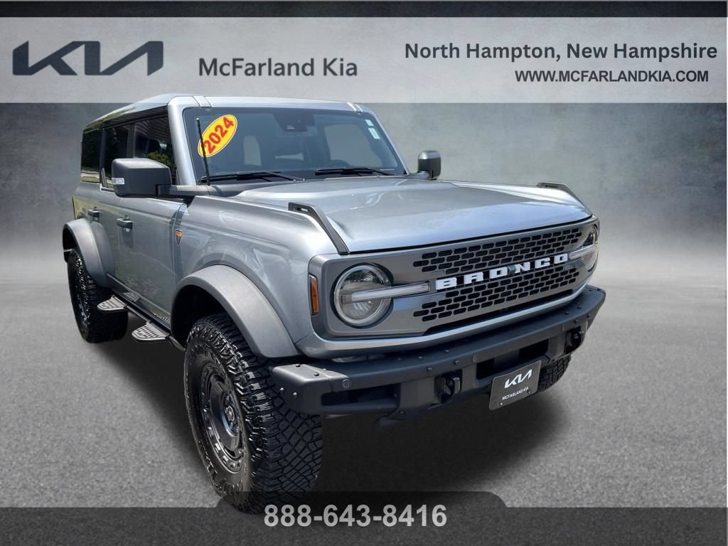 Used 2024 Ford Bronco Badlands AWD/4WD image 4